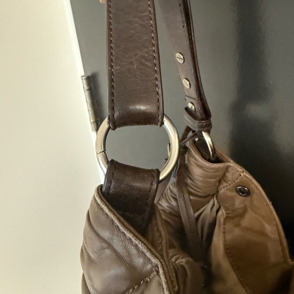 BCBGMaxAzria GUC close to excellent HUGE Gathered slouch Leather Hobo Bag - Picture 7 of 15